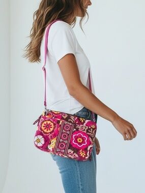 Vera Bradley Carnaby Fuchsia Floral Quilted Crossbody iPad/mini laptop Case
